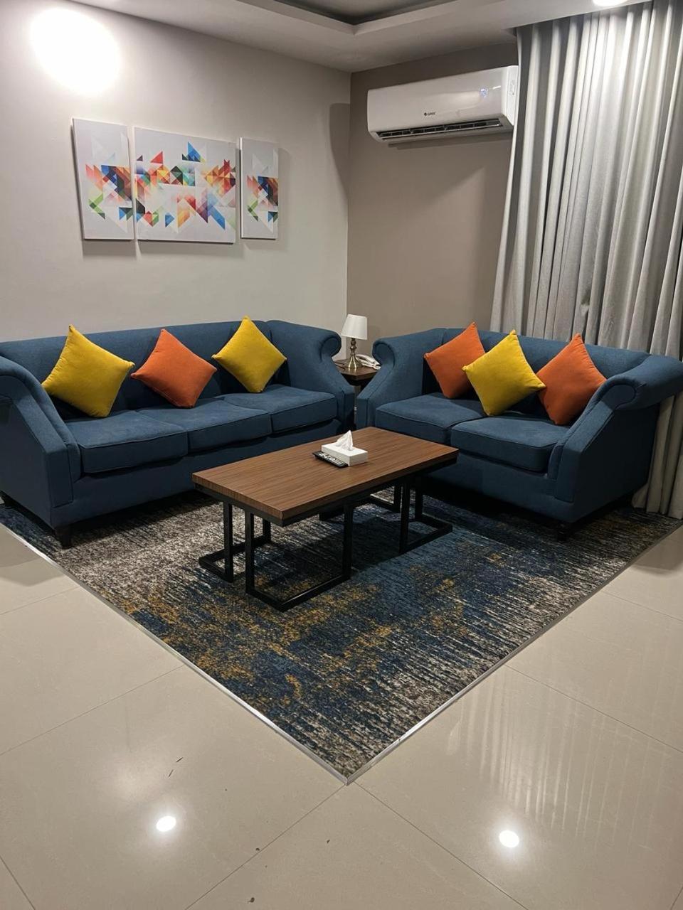Remaz Suites Hotel Jubail Ngoại thất bức ảnh
