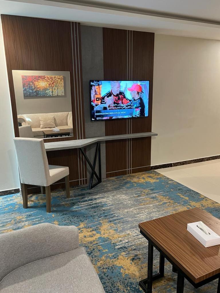 Remaz Suites Hotel Jubail Ngoại thất bức ảnh