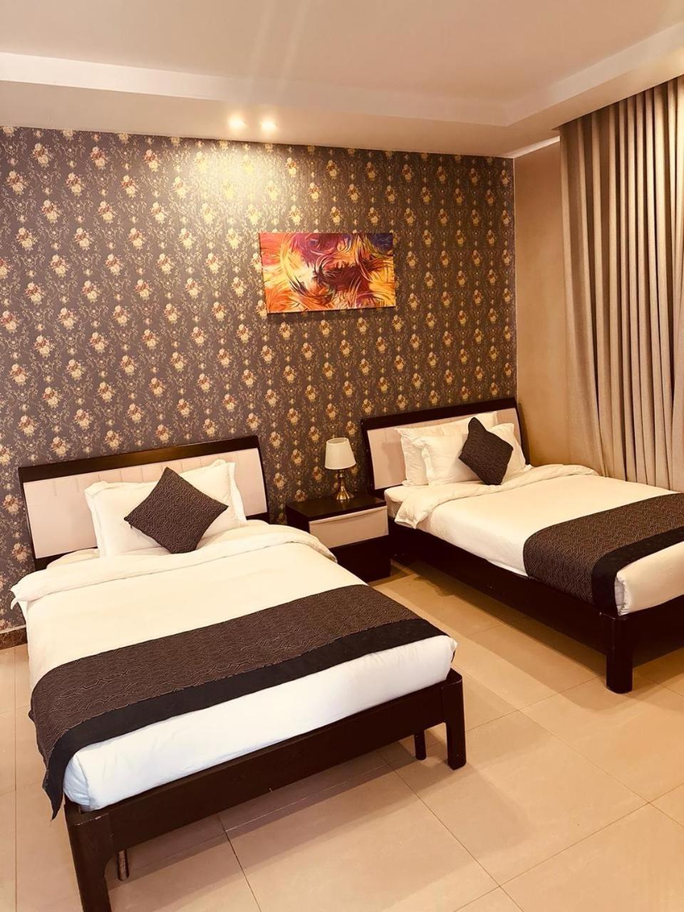 Remaz Suites Hotel Jubail Ngoại thất bức ảnh