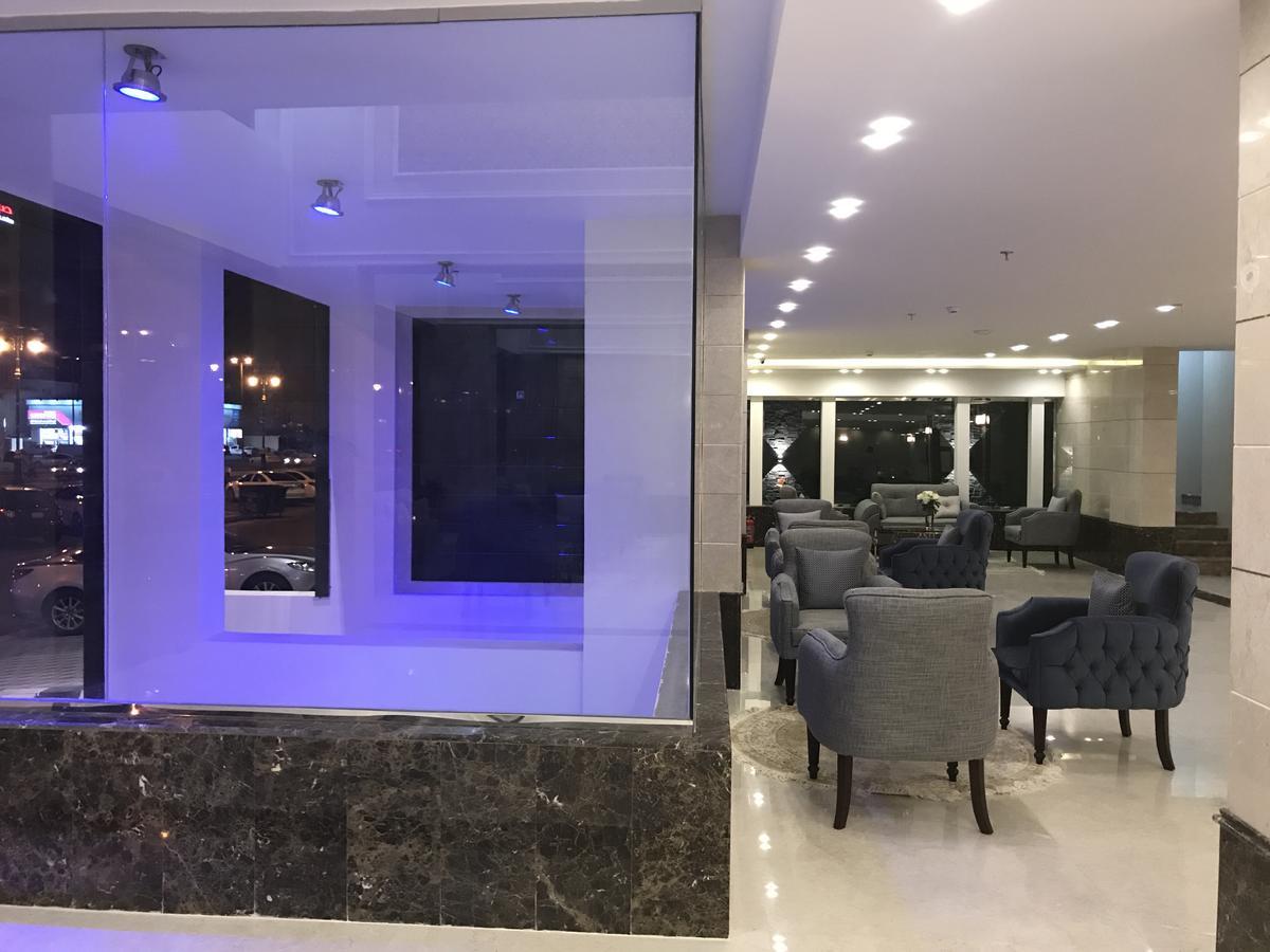 Remaz Suites Hotel Jubail Ngoại thất bức ảnh